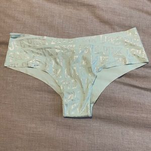 Victoria’s Secret PINK cheeky panties